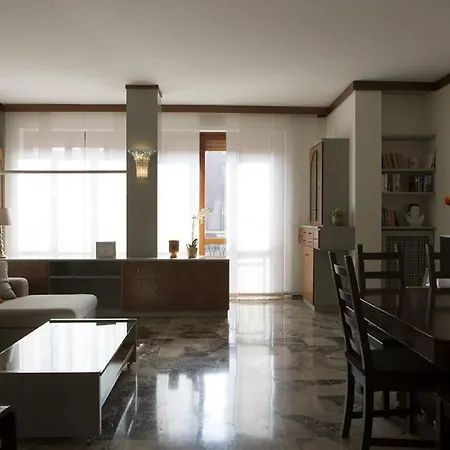 דירה Fiera Monterosa 11